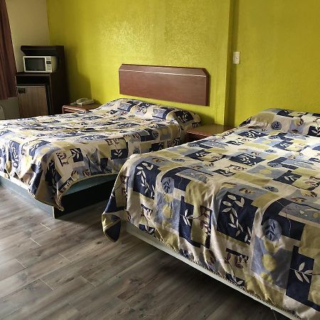 Budget Inn พอร์ตแลนด์ ภายนอก รูปภาพ