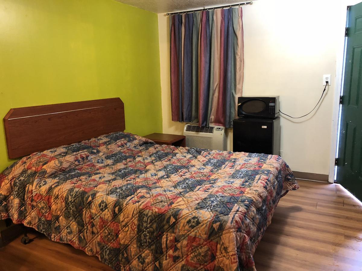 Budget Inn พอร์ตแลนด์ ภายนอก รูปภาพ